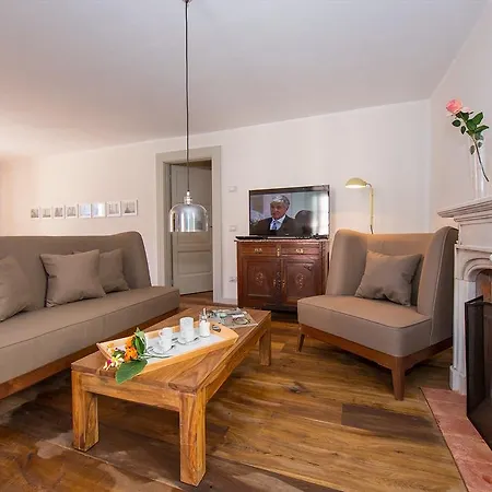 Felice Sul Lago Holiday home Sala Comacina